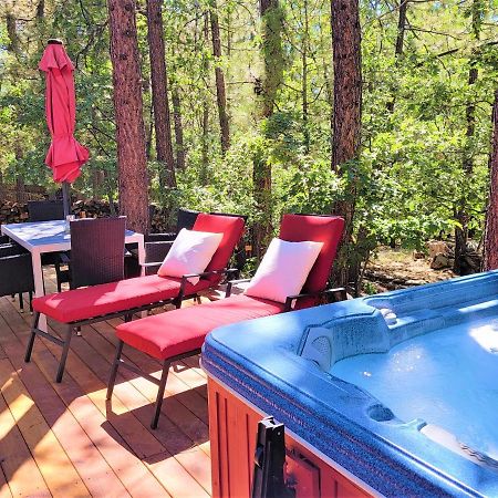 Four Seasons Getaway-Private Hot Spa With Pine Tree Views-Walk To Village And Pineknot Trailhead-Plus King Bed! Big Bear Lake Esterno foto