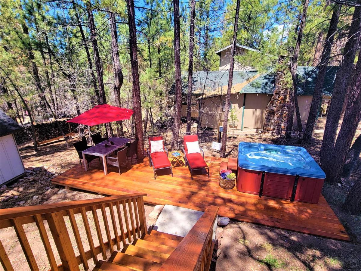 Four Seasons Getaway-Private Hot Spa With Pine Tree Views-Walk To Village And Pineknot Trailhead-Plus King Bed! Big Bear Lake Esterno foto