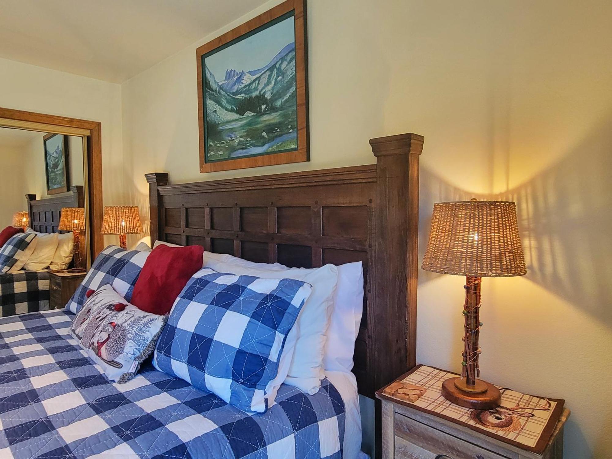 Four Seasons Getaway-Private Hot Spa With Pine Tree Views-Walk To Village And Pineknot Trailhead-Plus King Bed! Big Bear Lake Esterno foto