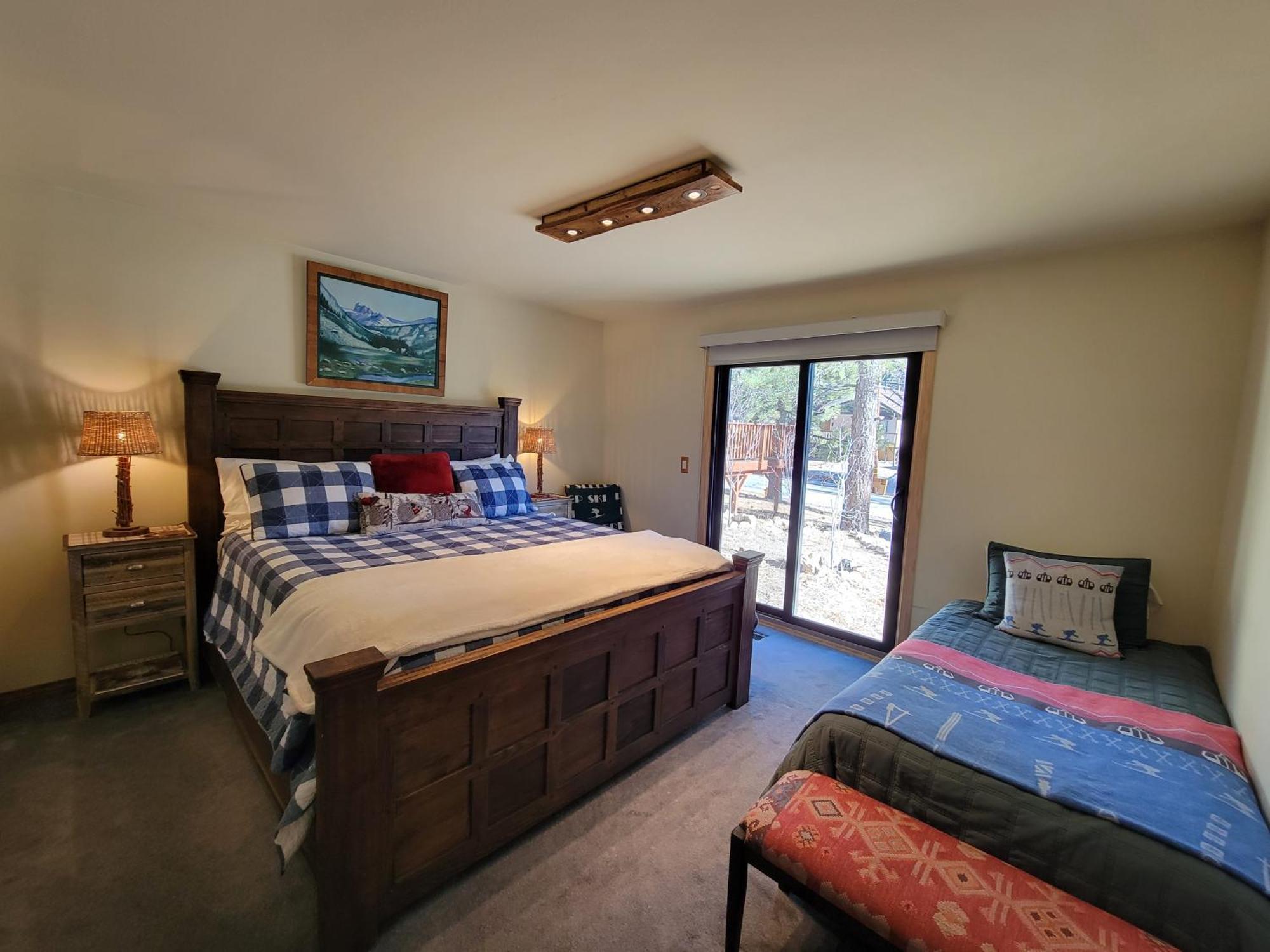 Four Seasons Getaway-Private Hot Spa With Pine Tree Views-Walk To Village And Pineknot Trailhead-Plus King Bed! Big Bear Lake Esterno foto