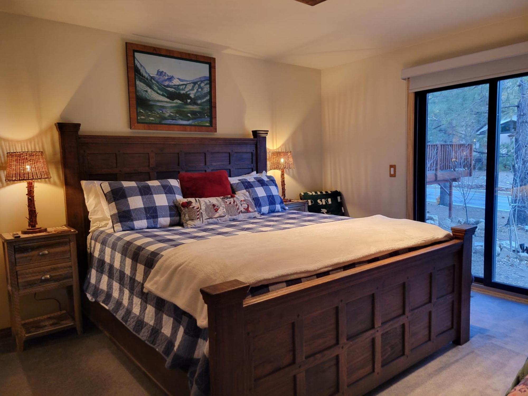 Four Seasons Getaway-Private Hot Spa With Pine Tree Views-Walk To Village And Pineknot Trailhead-Plus King Bed! Big Bear Lake Esterno foto